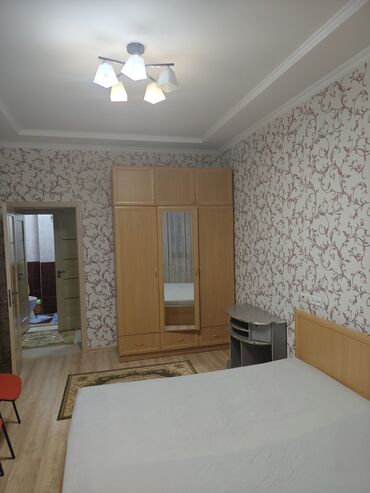 долгосрочная квартира жалал абад: 2 комнаты, Собственник