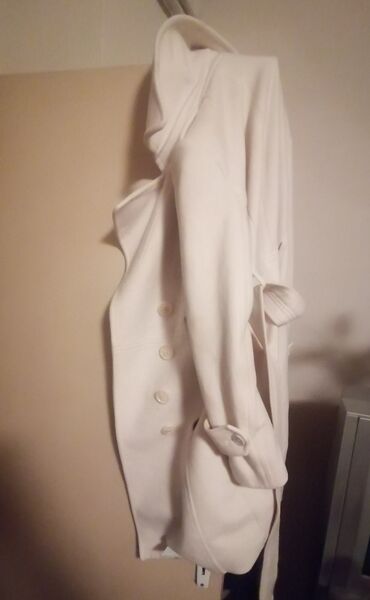 alpha jakna: Na prodaju beli kaput zenski extra materijal