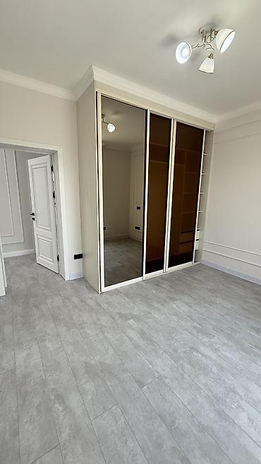Продажа коттеджей и домов: 4 комнаты, 112 м², 5 соток, Бишкек — 8