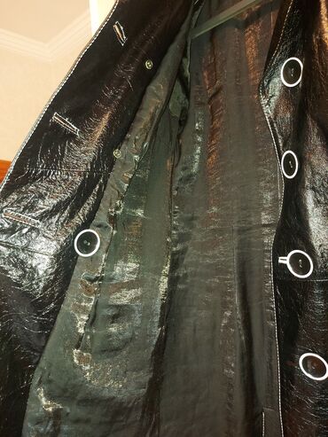 Plaşlar: L razmer. 110 sm uzunluq .baha alinib .1-2 defe geynilib. cox — 2