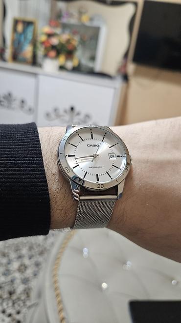 Qol saatları: Qol saatı, Casio — 1