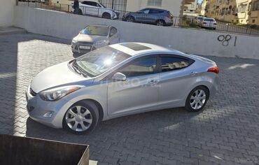 Hyundai: Hyundai Elantra: 1.6 l | 2012 il Sedan — 6