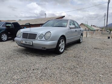 Mercedes-Benz: Mercedes-Benz E-Class: 1996 г., 2.8 л, Механика, Бензин, Седан