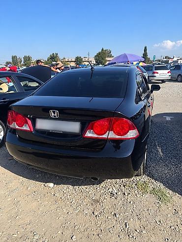 49 куб: Honda Civic: 2008 г., 1.3 л, Автомат, Бензин, Седан — 2