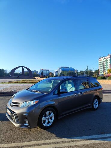 Toyota: Toyota Sienna: 2020 г., 3.5 л, Автомат, Бензин, Минивэн