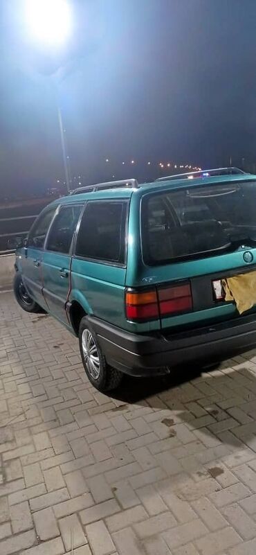 бардачок пассат б5: Volkswagen Passat: 1989 г., 1.8 л, Механика, Бензин, Универсал
