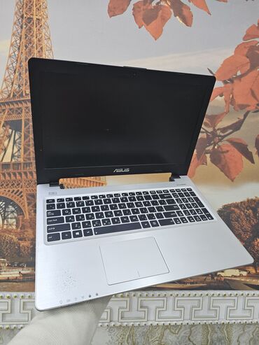 Acer: ASUS 15.6 ", Intel Core i3, 512 GB