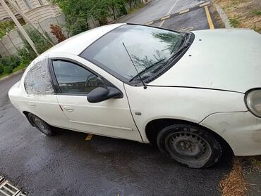 авто пулт: Dodge Neon: 2001 г., 2 л, Автомат, Бензин