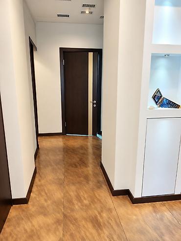 ofis alemi: TARQOVİDƏ HAZIR OFİS OTAĞI İCARƏYƏ VERİLİR Lokasiya: - Nizami küçəsi — 3
