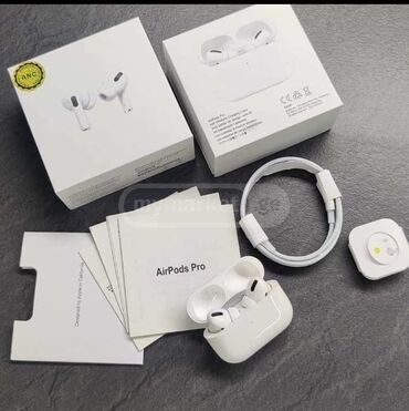 чехол для airpods про: Apple AirPods Pro в комплекте с зарядным футляром MagSafe. В комплект