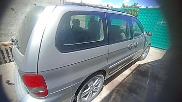 Отдых на Иссык-Куле: Продаю в г. Балыкчы: 1) Киа Карнивал 2003 г.в., минивен, левый руль — 1