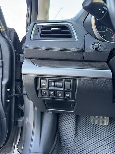 Subaru: Subaru Legacy: 2018 г., Автомат, Седан — 6