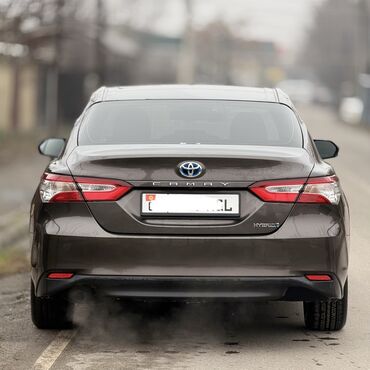 Toyota: Toyota Camry: 2019 г., 2.5 л, Автомат, Гибрид, Седан — 7