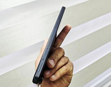realme note 50: ZTE Nubia Neo, Б/у, 256 ГБ, цвет - Черный, 2 SIM — 4