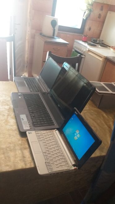 polovni laptopovi beograd: Tabelti manji 5kom.na stanju po beli lap top xp 20.000din sammsung