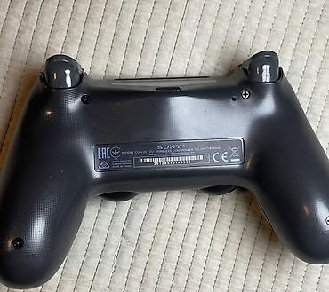 Видео оюндар жана приставкалар: DualShock 4 для PlayStation 4, модель CUH-ZCT2U. Качество: почти что — 3