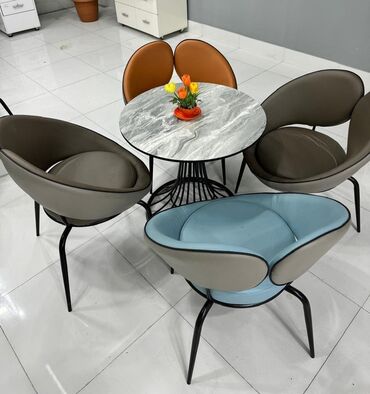 madeyra metbex stol stullari: Для кухни, Новый, Нераскладной, Круглый стол, 4 стула