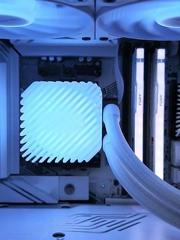 Desktop računari i radne stanice: Ryzen 7 9800X3D RTX 4070 TI X870 64GB 1TB - SM019PC. ✨ Prodaja i — 17