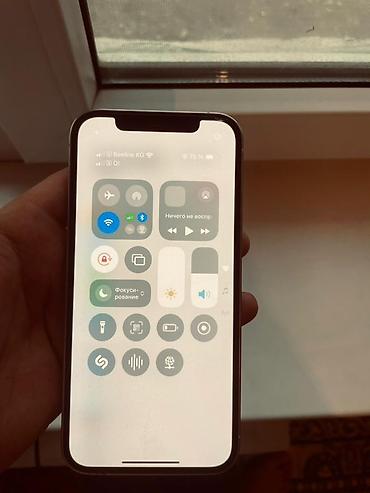 Apple iPhone: IPhone 12 Pro, Б/у, 128 ГБ, Белый, 75 % — 5