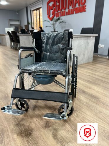 Инвалидные коляски: Инвалидная коляска с санитарным оснащением Абсолютно новые Имеется в