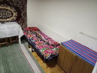 yevlax makler: Kirayə: Sadə və funksional 1 otaqlı yeraltı otaq - 2 tək çarpayı