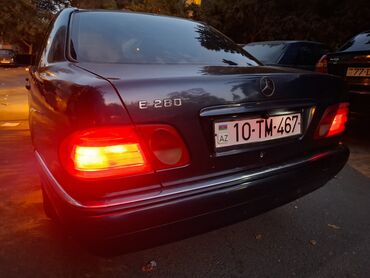 banan mersedes: Mercedes-Benz 280: 2.8 l | 1997 il Sedan