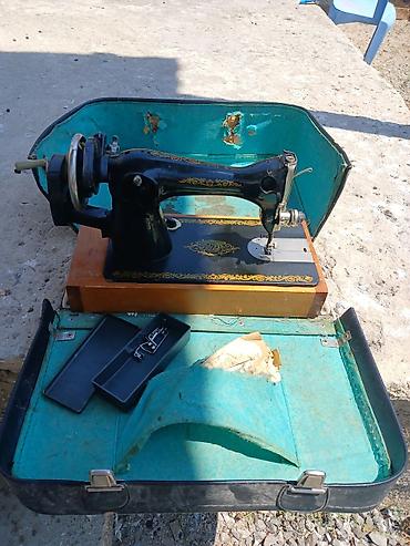 Mexaniki tikiş maşını – klassik model, portativ çamadanlı komplekt