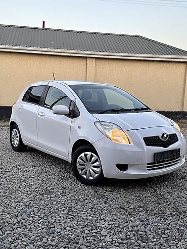 авто гас: Toyota Vitz: 2005 г., 1.3 л, Автомат, Бензин, Хэтчбэк — 2