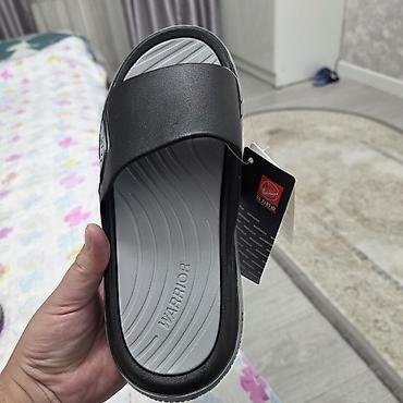 Босоножки, сандалии, шлепанцы: Мужские сандалии, 41, Новый, цвет - Черный, Бесплатная доставка — 2