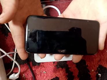 Apple iPhone: IPhone 11 Pro — 3