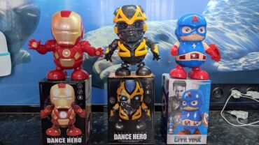 пистолет для мыльных пузырей: Танцующие поющие игрушки . Новые . Хороший подарок для ребенка