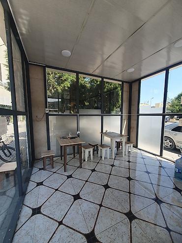 döner yeri: Adnan Dürüm – dönər və isti sendviçlər Menyu (şəkildəki lövhəyə — 4