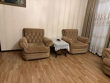 ikinci el divanların satışı: Jurnal masasi daxildi — 2