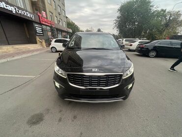 авто минивены: Kia Carnival: 2019 г., 2.2 л, Автомат, Дизель, Вэн/Минивэн