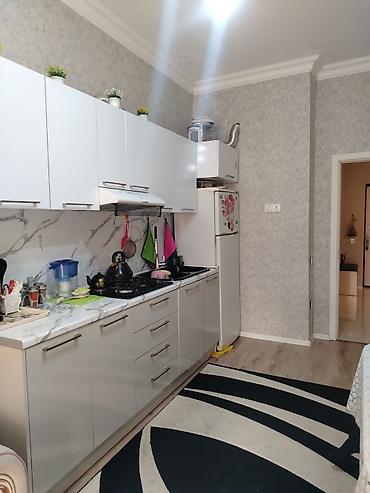 Гостиные гарнитуры: 55 min ilkin aylıq 619 man. 10 il qalıb. 68 kv. 14/11mərtəbə. Hazır — 7