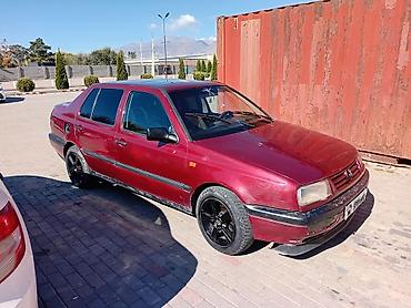бампер camry 70: Volkswagen Vento: 1992 г., 1.8 л, Механика, Бензин, Седан — 5