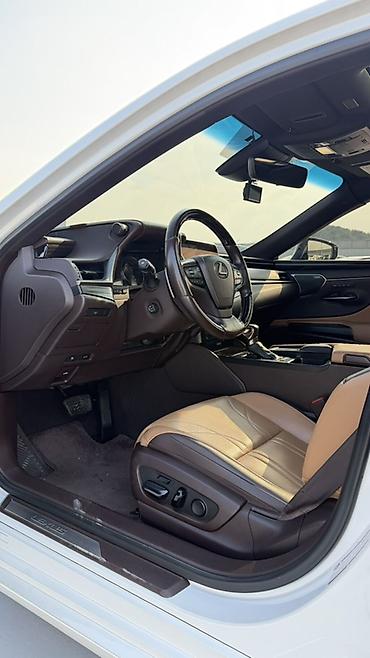 Lexus: Lexus ES: 2020 г., 2.5 л, Вариатор, Гибрид, Седан — 10