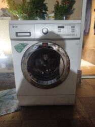 Mətbəx texnikası: Paltaryuyan maşın LG, 6 kq, İşlənmiş, Avtomat, Qurutmasız, Kredit yoxdur, Ünvandan götürmə