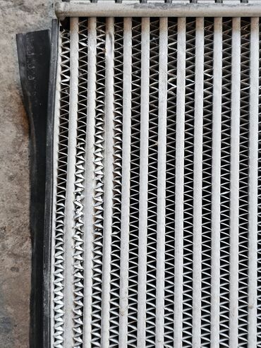 Радиаторы: Интеркулер VW Passat B6 05-09, VW Passat B7 10-, VW Passat B7 10-14 — 15