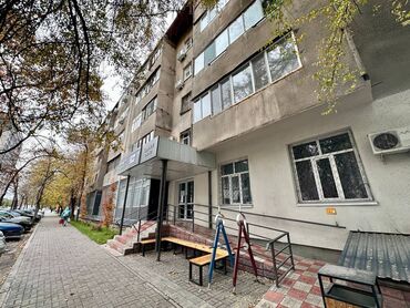 угловой кухня: 3 комнаты, 75 м², Индивидуалка, 4 этаж, Евроремонт