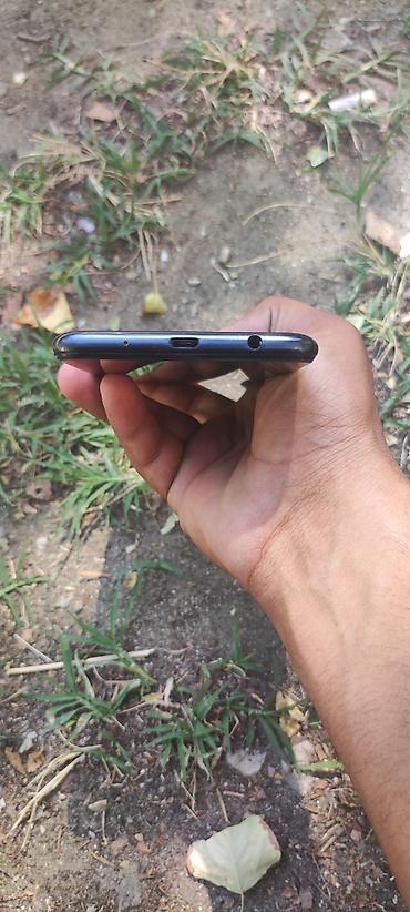 Samsung Galaxy A10, 32 ГБ, цвет - Голубой, Две SIM карты at lalafo.az — 5 Samsung Galaxy A10, 32 ГБ, цвет - Голубой, Две SIM карты — 5