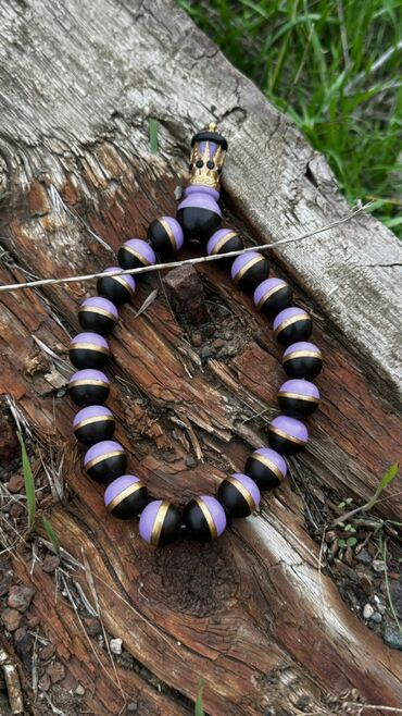 Təsbehlər: Əl işı təsbeh və aksessuarlar dəsti Məhsul təsviri: - Tünd rəngli — 8