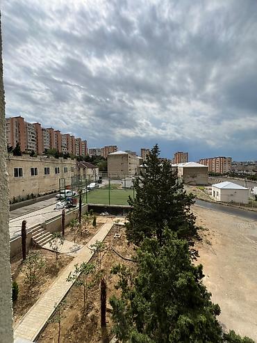qara qarayev m: Yeni guneslide 275 n mektebin yani 120 kv tam esyali menzil,ofis — 6