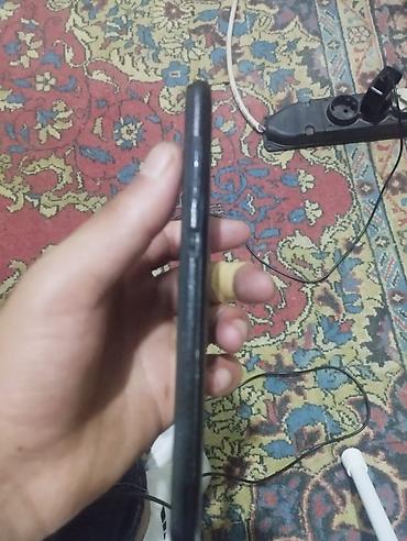 iphone 6s gence: Salam 3 telefon 3 de satilir hem de barter var a30s-yan duymeler — 2