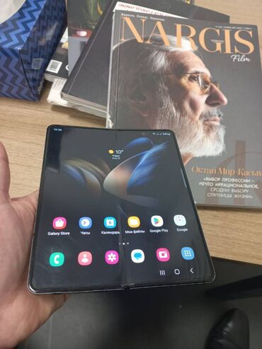 Samsung: Samsung Z, rəng - Qara, İki sim kartlı, Barmaq izi, Face ID — 6