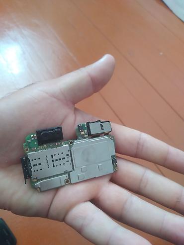 Telefon ehtiyat hissələri: Honur 9 lite. pıatasi islekdi — 2