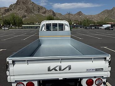 Kia: Kia BONGO: 2019 г., Механика, Газ — 5