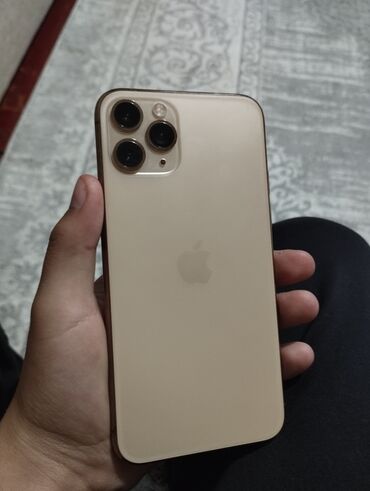 Apple iPhone: IPhone 11 Pro, Б/у, 256 ГБ, Золотой, Зарядное устройство, Чехол, 95 %