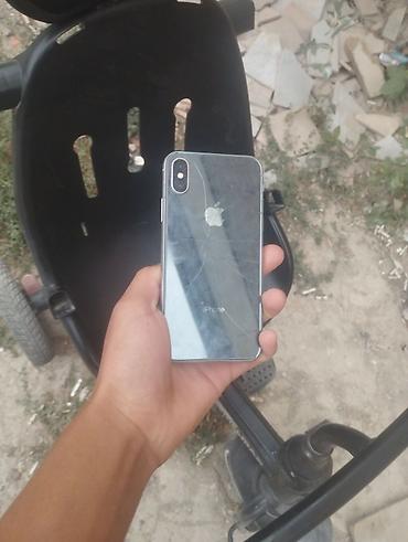 ıphone x: IPhone X (серия X) - Корпус: стекло и металл, цвет «серый космос». На — 1
