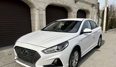 Hyundai: Hyundai Sonata: 2018 г., 0.2 л, Автомат, Газ, Седан